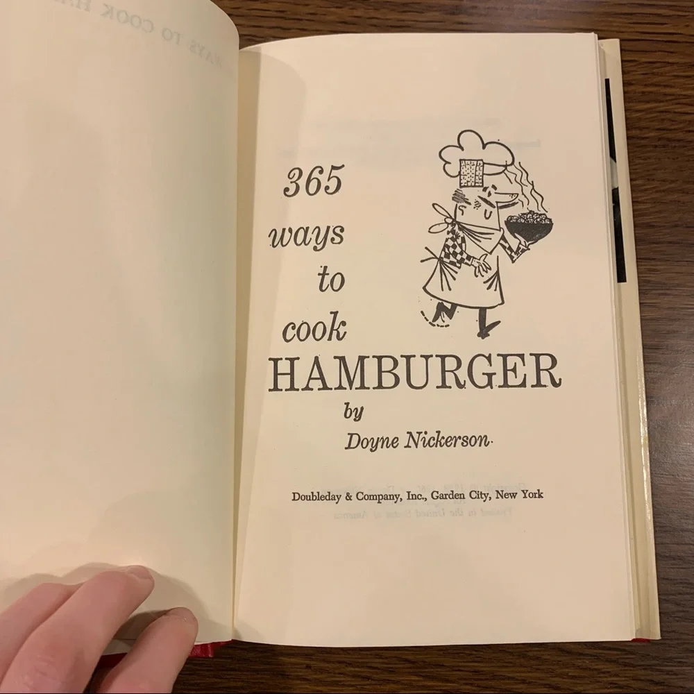 Vintage 365 Ways To Cook Hamburger // 1960s Cookbook // Hardback Cover